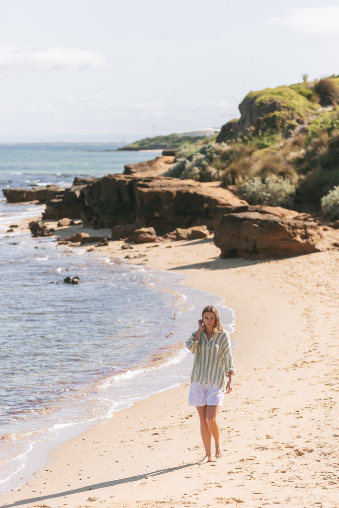Dune Linen Shorts - White - Betty Lane 