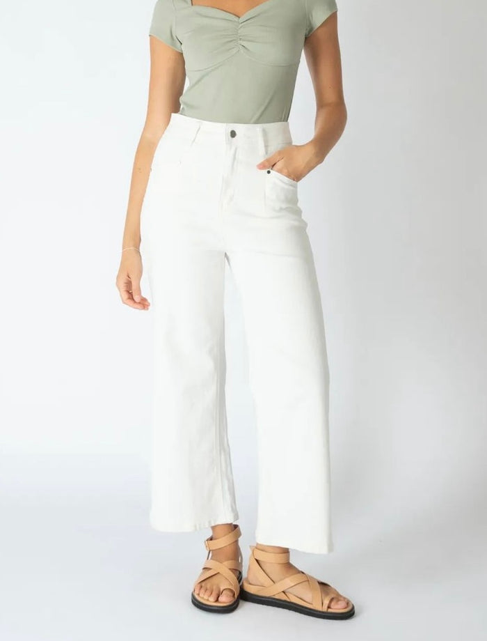 Ellen Wide Leg Jeans - White - Betty Lane 