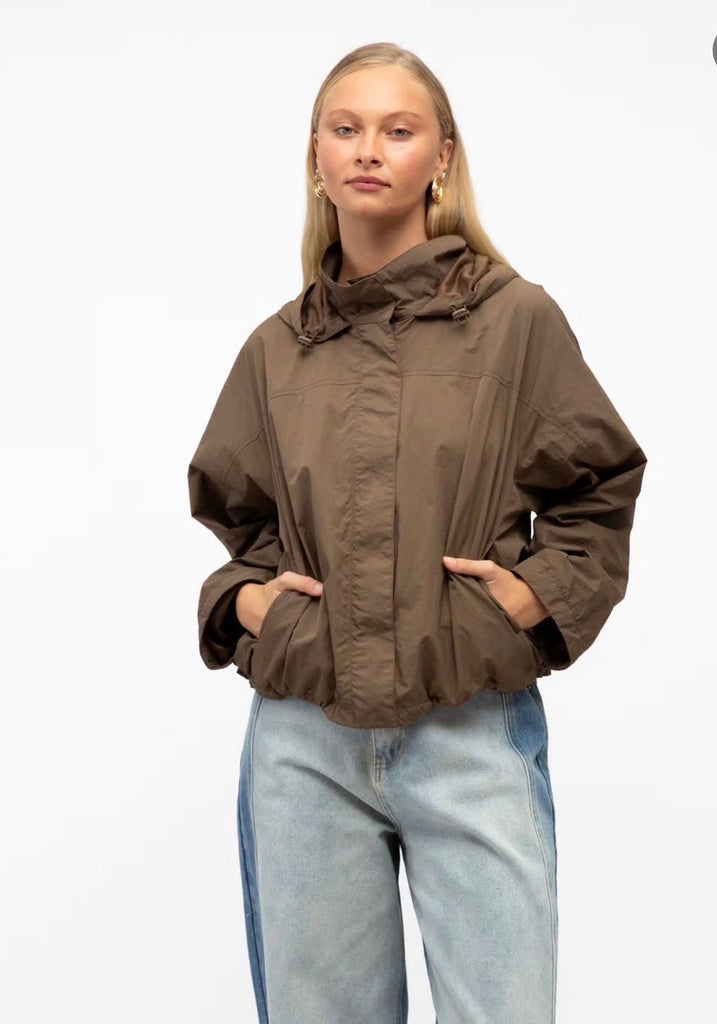 London Windbreaker - Chocolate - Betty Lane 