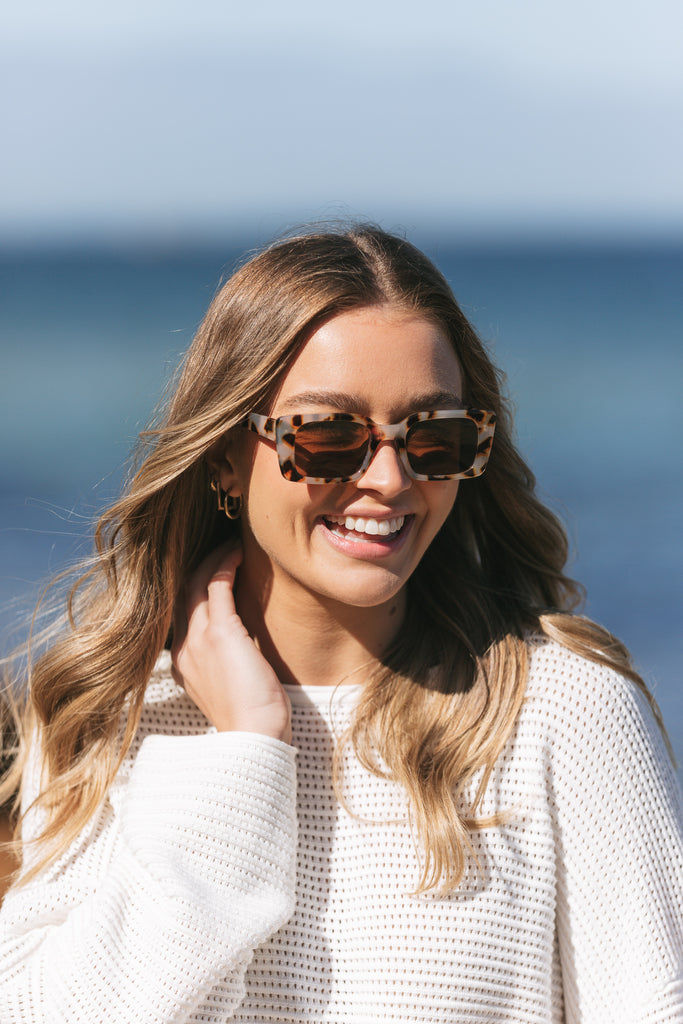 Seoni Square Sunglasses - Light Tort - Betty Lane 