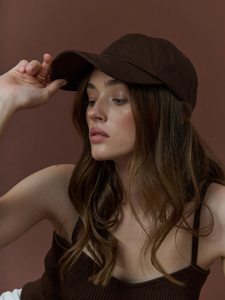 Nicki Cotton Cap - Chocolate