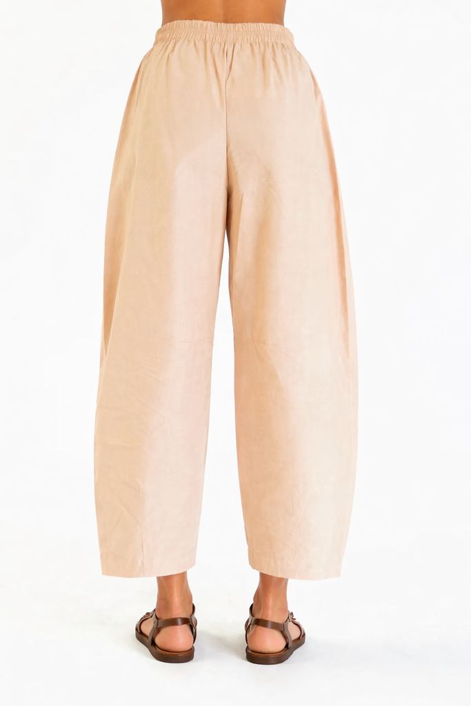 Kira Cotton Barrel Pants - Betty Lane 