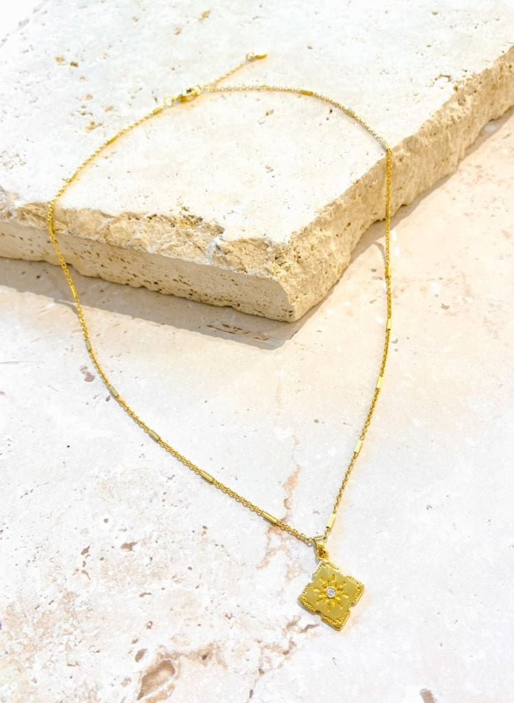 Lori Charm Necklace - 18k Gold Plated - Betty Lane 