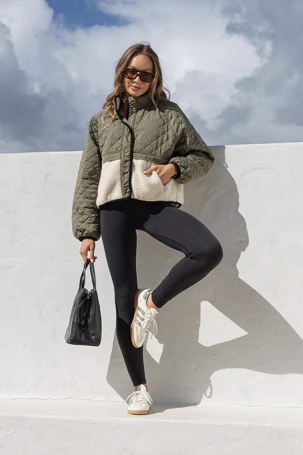 Pipi Sherpa Quilted Jacket - Khaki