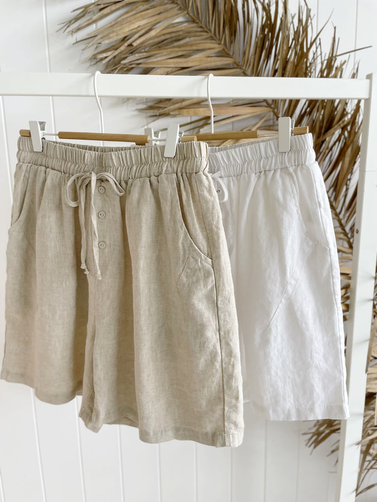 Dune Linen Shorts - White - Betty Lane 